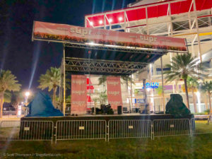 stageline-sl100-orlando-stage-rental-music-supr-festival