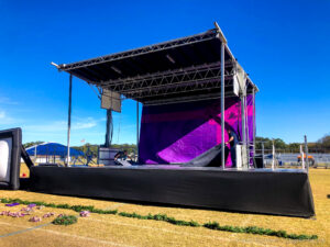 stageline-sl100-kissimmee-field