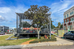 stageline-sl100-stage-rental-clermont-city-hall-christmas-tree-lighting-back-view