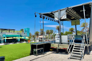 stageline-sl100-stage-rental-cocoa-beach-area-142-cows-in-space-side-view