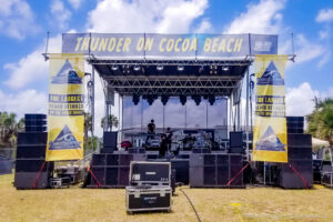 stageline-sl100-stage-rental-cocoa-beach-vanilla-ice-thunder-on-cocoa-beach-2021-front