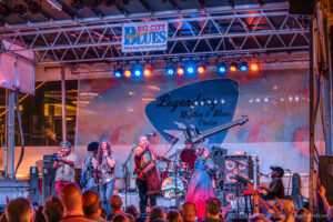 stageline-sl100-blues-cruise-2025-terrance-simien-1